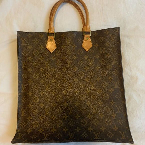 Authentic Louis Vuitton Sac Plat - Picture 1 of 12